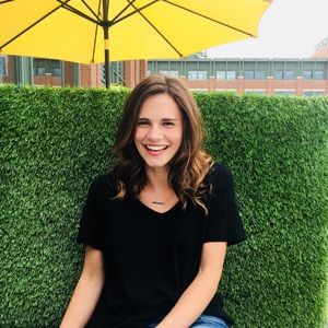 Meet your Posher, Ali